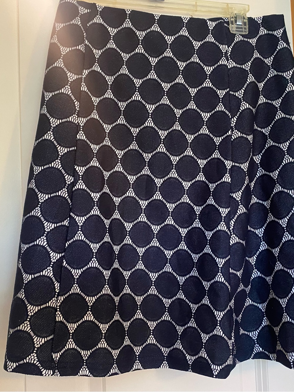 Women's Navy and White Patterned A-Line Skirt - size small - Renee c.